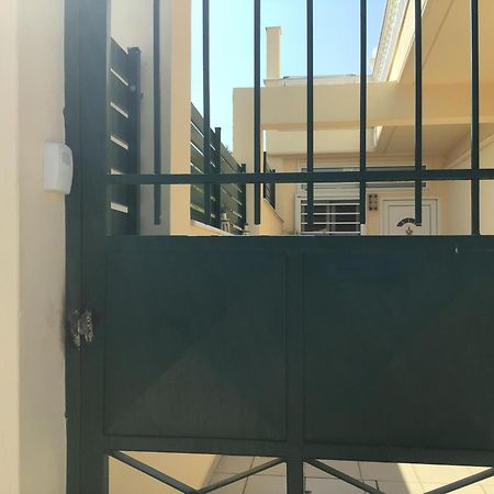 Takis & Machi House Apartment Rafína Екстериор снимка